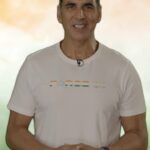 Akshay Kumar Instagram - Time to move all your wishlist items to cart because the FORCE IX STAR Sale is here! Get your Force IX favourites at FLAT 50% OFF from 12th to 15th August. Offer available at @forceixofficial Stores, select @shoppers_stop stores and @myntra. #ForceIX #EngineeredWithEmotion