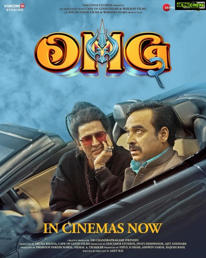 Akshay Kumar Instagram - #OMG2 अब आपके नज़दीकी सिनेमा घरों में 🔱 Book tickets now: Link in Bio. IN CINEMAS NOW. @pankajtripathi @yamigautam @raiamitbabulal #JyotiDeshpande @ajit_andhare @vipuldshahofficial @ashwinvarde @bahlrajesh #DrChandraprakashDwivedi @vbfilmwala @hemal_a_thakkar @rawalswaroop #CapeOfGoodFilms @viacom18studios @wakaoofilms @zeemusiccompany