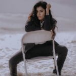 Akshaya Udayakumar Instagram - 𝐂𝐡𝐢𝐥𝐥 𝐢𝐭𝐬 𝐣𝐮𝐬𝐭 𝐜𝐡𝐚𝐩𝐭𝐞𝐫 𝐨𝐧𝐞 🌊 Comment your fav pic below ⬇️ Pc : @shajeel_kabeer Mua: @zintos_makeup_official Costume : @reine_belleza Edits : @tints_of_arshaa