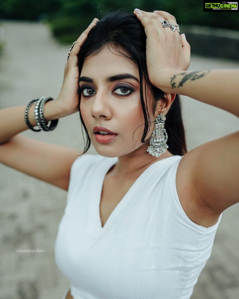 Akshaya Udayakumar Instagram - Fierce Diva❤‍🔥 Pc : @cloudsbyvibin Mua : @minisha_makeup_artist_ Hair : @shris_makeover_artistry_ Grading : @jawhar_photography