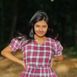 Akshaya Udayakumar Instagram - Maybe she’s born with it 💗✨ #bareskin