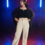 Akshaya Udayakumar Instagram - I really cant resist to not dance to this beats ❤️‍🔥 But posting this for @abishek_udayakumar_ @thatdevilkunju ❤️‍🔥 Vc : @cloudsbyvibin ❤️‍🔥