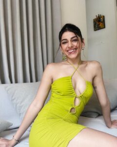 Alaya F Instagram - A series of self timer selfies 😋