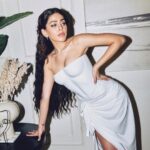 Alaya F Instagram - Glammed out in white for @gqindia🤍 Photos by @leroifoto Styled by @sheefajgilani Make up by @divyashetty_ Hair by @scottf_beauty Style team - @astha_kothari @sabrinawhite98 @jhanvikhatwani_ Outfit - @jphoenixlondon Jewellery - @swaroski Rings @viviniabyvidhimehra Styled by - @sheefajgilani