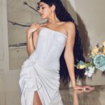 Alaya F Instagram - Glammed out in white for @gqindia🤍 Photos by @leroifoto Styled by @sheefajgilani Make up by @divyashetty_ Hair by @scottf_beauty Style team - @astha_kothari @sabrinawhite98 @jhanvikhatwani_ Outfit - @jphoenixlondon Jewellery - @swaroski Rings @viviniabyvidhimehra Styled by - @sheefajgilani