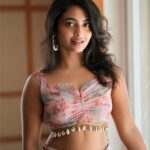 Alekhya Harika Instagram - Right 👉🏻 oh… left 👈🏻 ohh… Outfit : @pari.designers_ 📸 @teamartviewworks