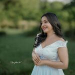 Alphy Panjikaran Instagram - @anu.scaria.couture 👗 @_story_telle__r 📸 @_arya_jithins_makeover 💄 #happines #white #love #photoshoot #photography