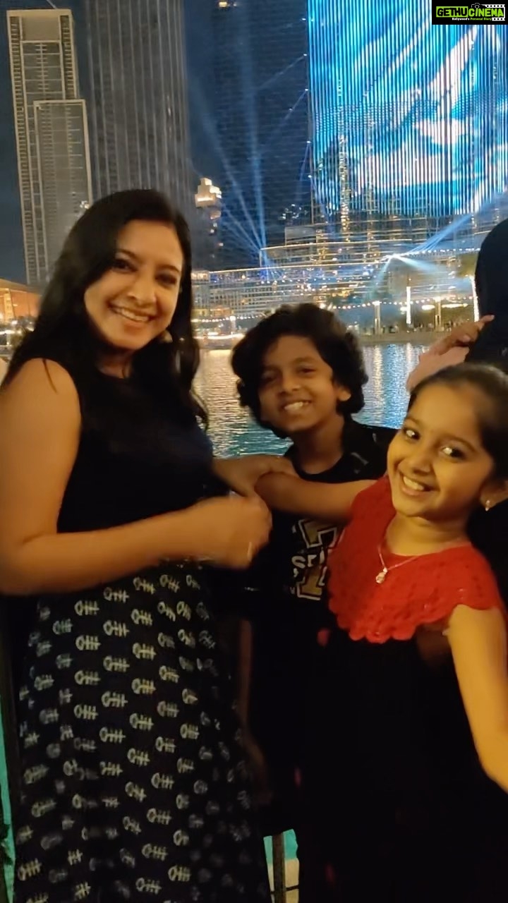 Alphy Panjikaran Instagram - @burjkhalifa @devanandha.malikappuram @sreepath.yan @dubai #throwback #dubai #visit #burjkhalifa #malikapuram #team #travel #movie #success #promotion #celebration #downtowndubai #travelphotography #reels #reelsinstagram #reelitfeelit #instagood #instagood #instadaily #trending #trendingsongs #malayalam #mallureels #life #happiness #alphypanjikaran #artist #actress #traveldiaries