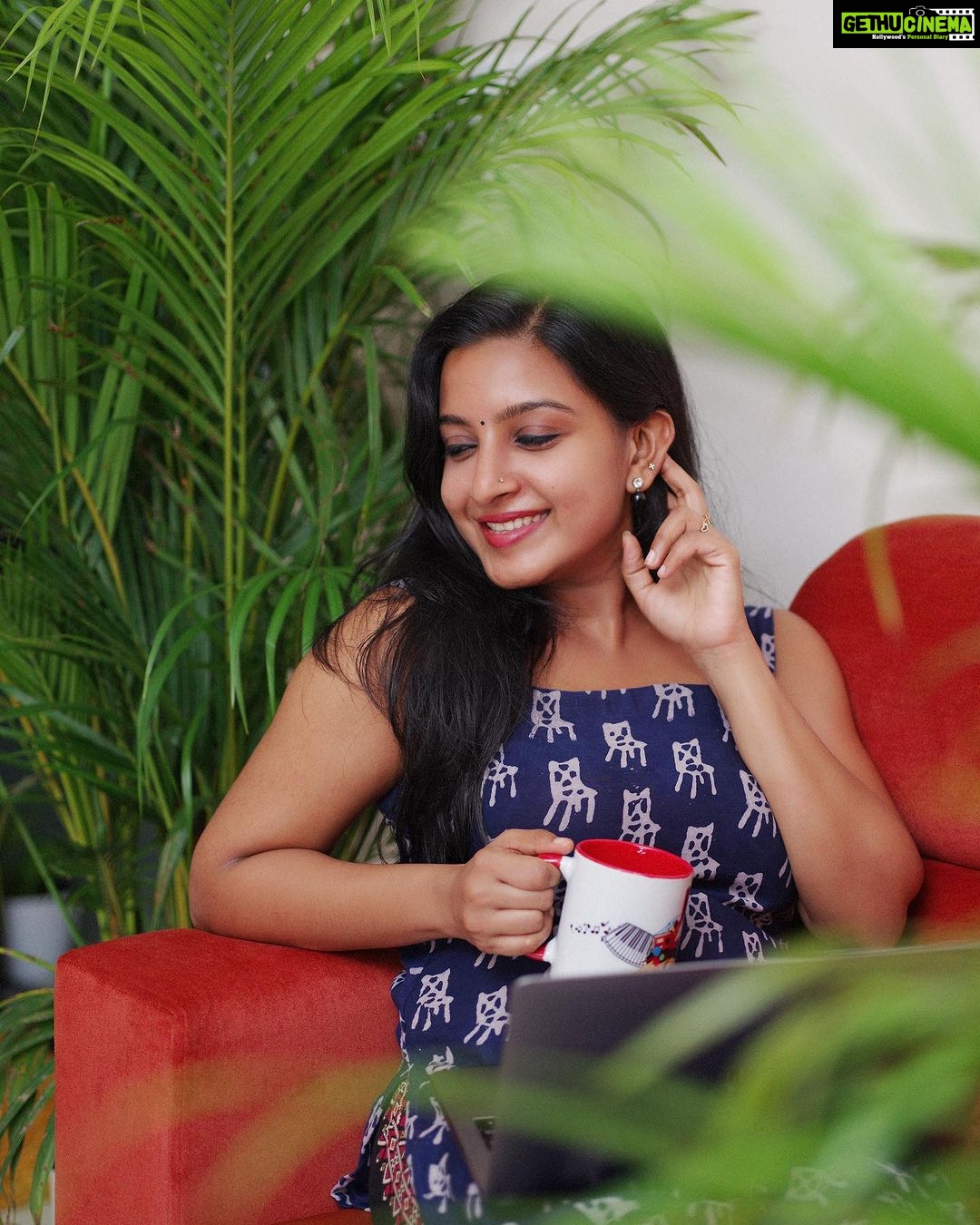 Alphy Panjikaran Instagram - Some souls love silently❤️ @ann_digital_media_concepts_ 📸 #happiness #picoftheday #weekend #special #saturday #home #kakkanad #happinesseverywhere #peace #love #selflove #instagram #instadaily