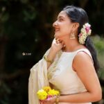 Alphy Panjikaran Instagram - Chingam1 🌼❤️ @3leaf_photography @_arya_jithins_makeover @elzassignature @alameen_fashion_jewels #chingam1 #happiness #new #newyear #malayalam #instagram #special #day