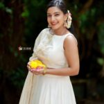 Alphy Panjikaran Instagram - Chingam1 🌼❤️ @3leaf_photography @_arya_jithins_makeover @elzassignature @alameen_fashion_jewels #chingam1 #happiness #new #newyear #malayalam #instagram #special #day
