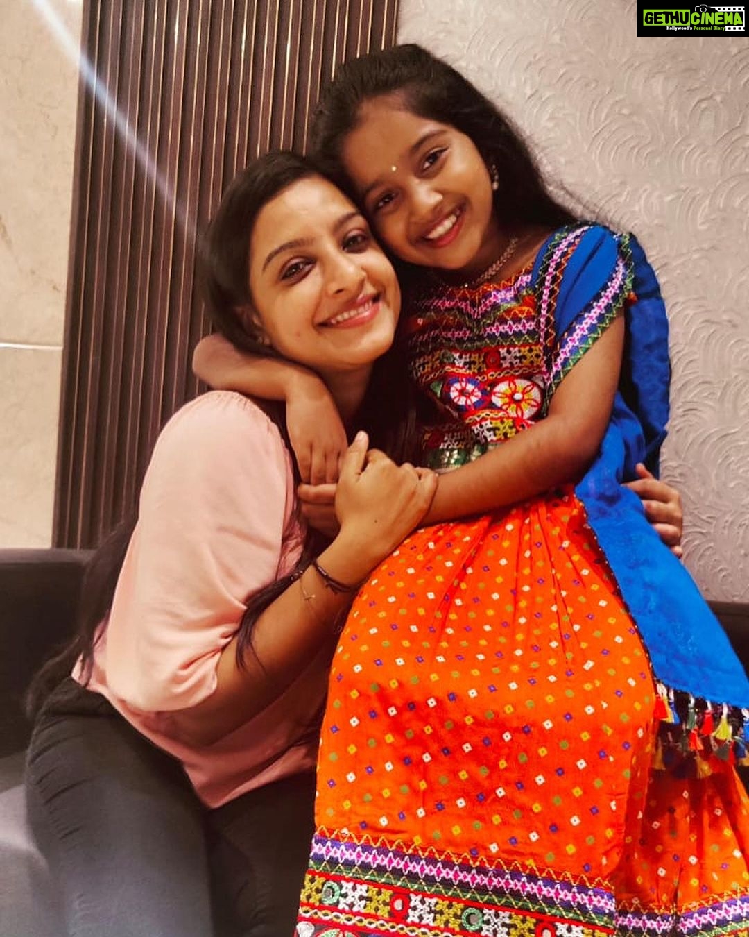 Alphy Panjikaran Instagram - Happy Birthday Devutty🎂❤️😘 @devanandha.malikappuram #birthday #special #birthdaygirl #10thbirthday #malikappuram #movie #memories #happiness #instagood #instagram #instadaily #goodvibes #lol #explore #malikappurammovie #kallu #roaming #wishes #celebration #happy