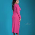 Ameya Mathew Instagram - പണ്ട് ‘I’m a Barbie Girl’ എന്ന പാട്ട് ടിവിയിൽ കാണുമ്പോൾ ''അമ്പമ്പാടി ഡിസ്കമ്പാടി’’ എന്ന് പാടി കൊണ്ട് നടന്ന ഞാൻ , ഇന്ന് ഒരു ബാർബി ഫോട്ടോഷൂട്ട് ചെയ്തപ്പോൾ…😋🙊👻🤓💕🎀👛 NB: ബാർബിയുടെ footwear അല്പം വലുതായിപ്പോയി Guys !😬 #barbie #barbiegirl #dollphotography #💖 . Photographer @gokul.mindstories Outfit n’ Accessoires @western_lady_ MUA @renusbridalstudio Studio @maxxocreative Kochi, India