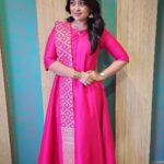 Ammu Abhirami Instagram – எதுவுமே நடக்கலாம் 🩷
இறகின்றி இளமனம் பறக்கலாம் 🩷
Pc: @rk.sundar 🧿🤗