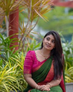 Ammu Abhirami Instagram - ✨விநாயகர் சதுர்த்தி வாழ்த்துக்கள்✨

📸: @camcrowphotographi 
Saree: @studiovirupa 
Jewellery: @made_for_hers