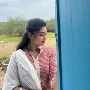 Ammu Abhirami Instagram - Being ஜகதாம்பாள் ❤️
Loving ஜகதாம்பாள்❤️
Living ஜகதாம்பாள்❤️
Pc: @pari_irap Director aiya✨