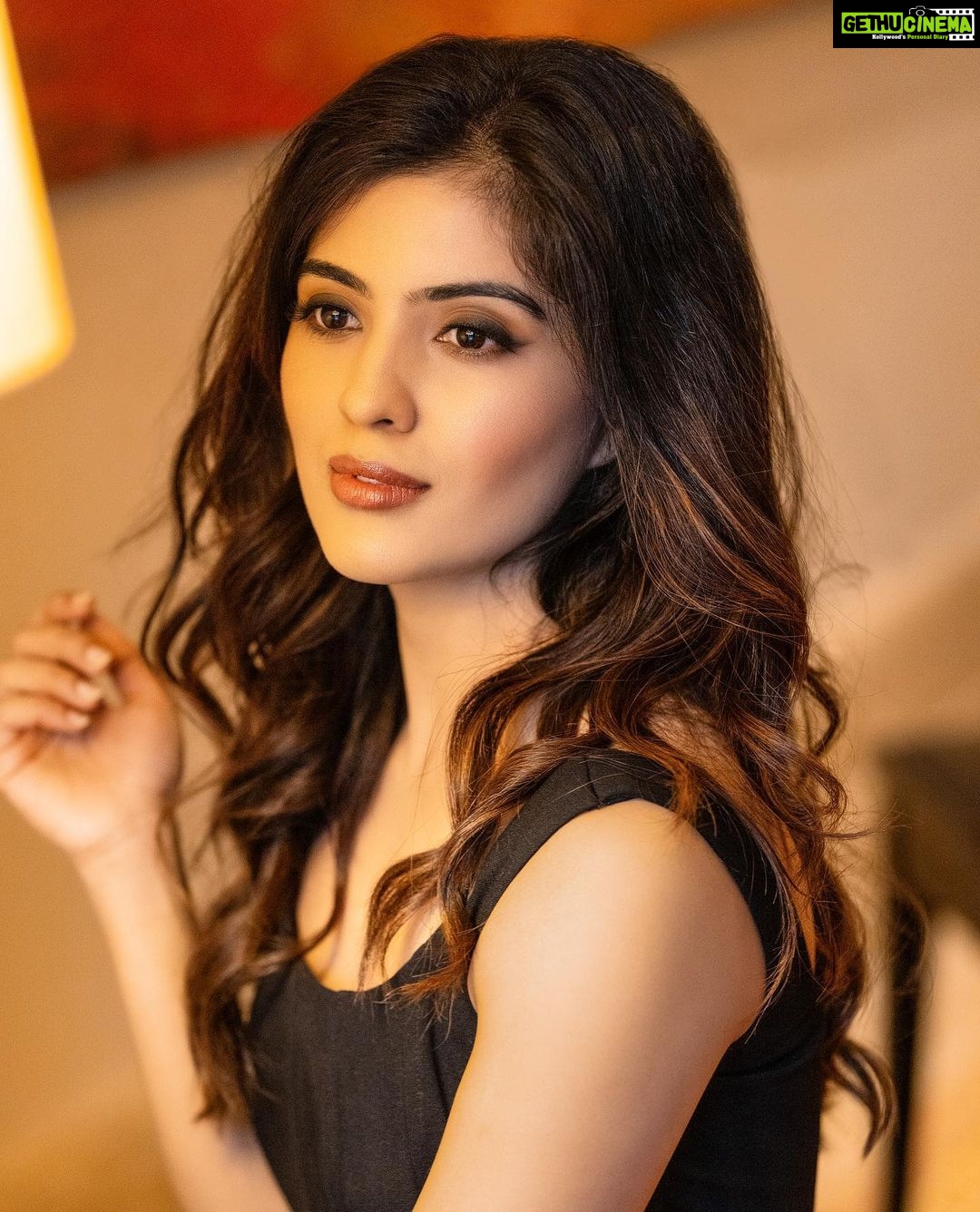 Amritha Aiyer Instagram - Letting go is the biggest gift you give yourself to move forward with your life !! . Stylist - @jiva_karunya Makeup- @athmi_makeupstories Hair - @hairtales.by.punithavathy ๐ธ - @arunprasath_photography
