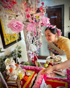 Anagha Bhosale Instagram - Happy Ganesh Chaturthi 2023
Bappa is the lord of new beginnings & auspiciousness let’s pray that all the obstacles  which are present in our Krishna Bhakti /services may get destroyed & we continue to serve Hari & Radha Rani with all our hearts 
#hkrr #bappa2023 #family