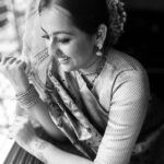 Anagha Bhosale Instagram - When daddy is your photographer 🙈 #marathimulgi #ganeshchaturthi2023