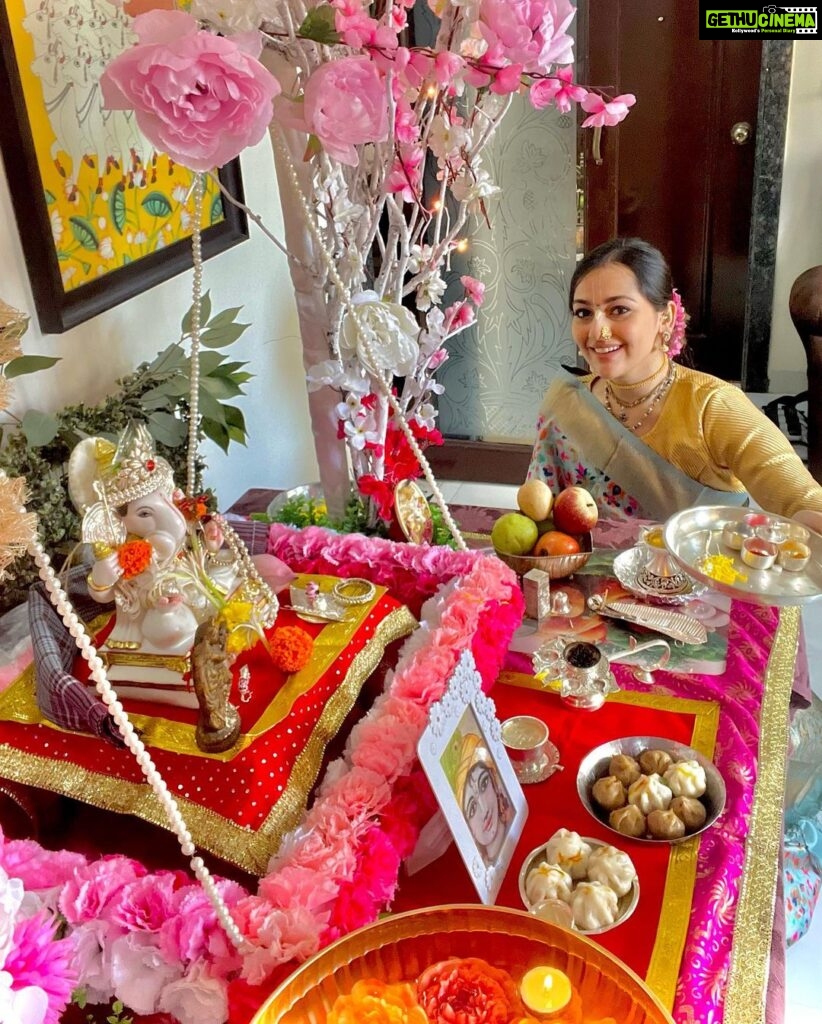 Anagha Bhosale Instagram - Happy Ganesh Chaturthi 2023 Bappa is the lord of new beginnings & auspiciousness let’s pray that all the obstacles which are present in our Krishna Bhakti /services may get destroyed & we continue to serve Hari & Radha Rani with all our hearts #hkrr #bappa2023 #family