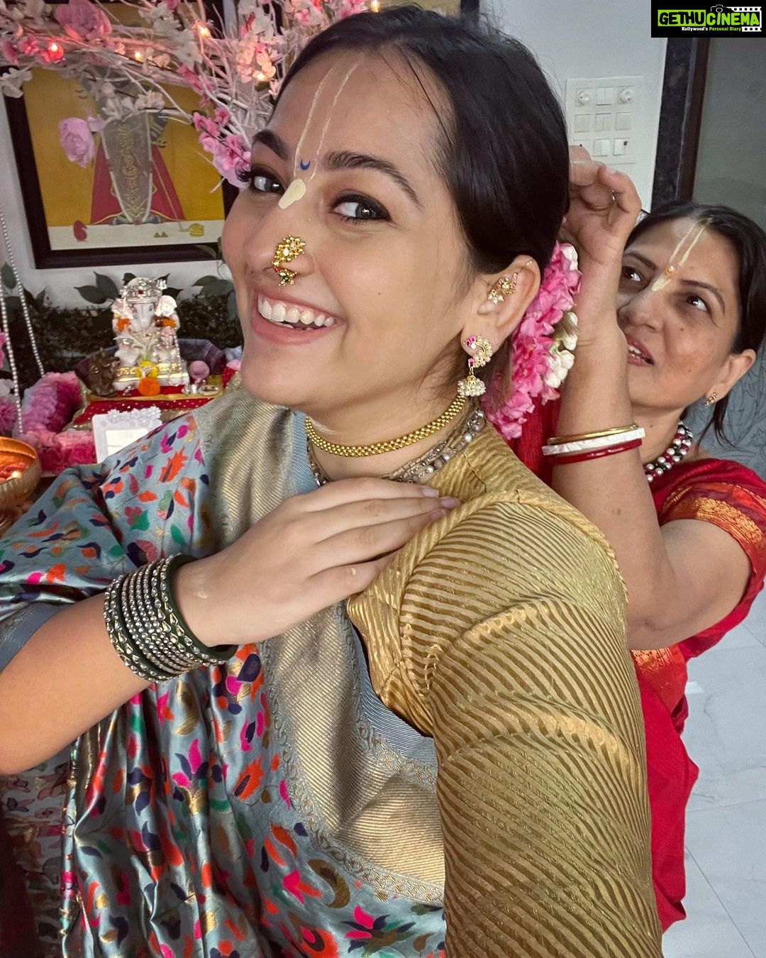 Anagha Bhosale Instagram - Happy Ganesh Chaturthi 2023 Bappa is the lord of new beginnings & auspiciousness let’s pray that all the obstacles which are present in our Krishna Bhakti /services may get destroyed & we continue to serve Hari & Radha Rani with all our hearts #hkrr #bappa2023 #family