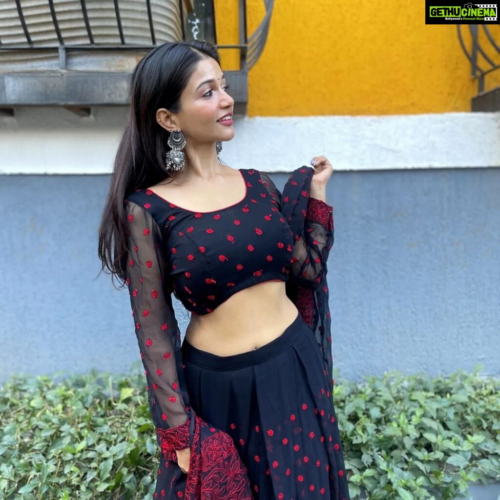 Anaika Soti Instagram - Bindi is the cutest accessory a woman can wear 🙈