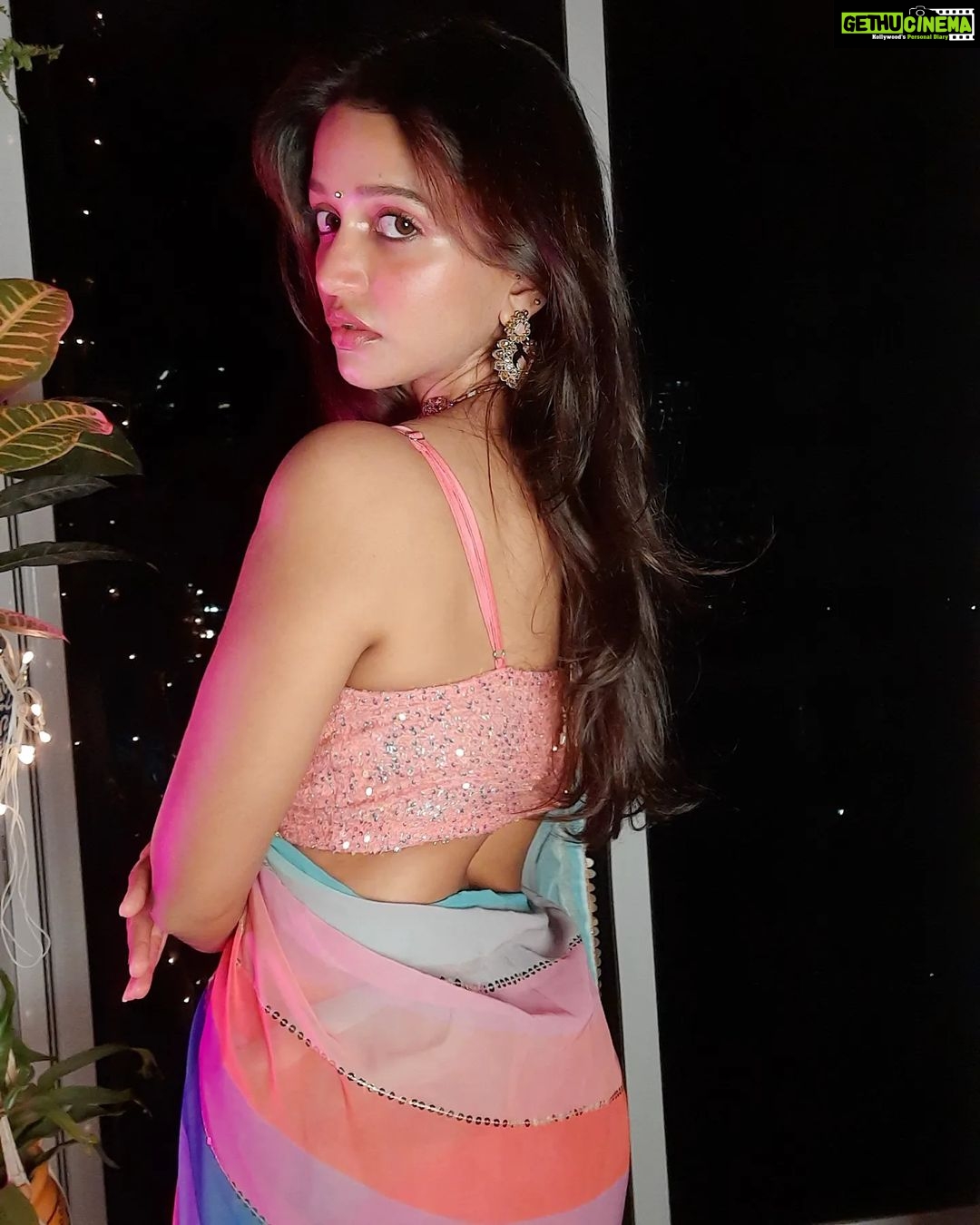 Anaika Soti Instagram - Always gonna be a Desi Girl 💗