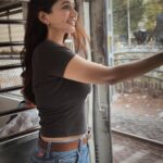 Anaika Soti Instagram - In todays world of raps, be someones 90s song. 🦋