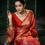 Ananya Instagram - A dress as red as my heart❤️ Photography:@avinashchoochiphotography styling: @rashmimuraleedharan Jewellery: @akshayagold_palakkad Hair&makeup: @brahma_hairandmakeup Saree: @label.tamara Blouse: @saanvi_designs_ Location: @kondai_lip_resort Retouch: @suveeshgraphiccyanide #ananya #sareelover #instagram #instagood #love #photography #photooftheday #instadaily #fashion #beautiful #photo #happy #insta #nature #style #life #myself #india #lnstapost #trending #explore