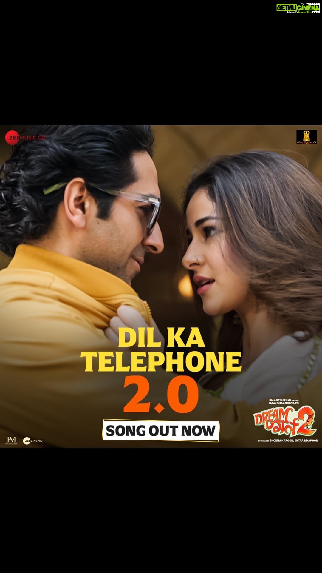Ananya Panday Instagram - Aaj bajega sab ke Dil Ka Telephone! ❤️ ☎️ #DilKaTelephone2 Song Out Now! #25AugustHogaMast #DreamGirl2 in Cinemas on 25th August. @ayushmannk @ananyapanday @ektarkapoor @writerraj @shobha9168 @balajimotionpictures @gaurisathe @annukapoor @pareshrawalofficial @vijayraazofficial @nowitsabhi @rajpalofficial #GovardhanAsrani #ManojJoshi @seemabhargavapahwa @oyemanjot @anirudh_k_sharma @krishanurathore @nareshkathooria @meetbrosofficial @jonitamusic @jubin_nautiyal @kumaarofficial @rajukhan_0721 @pooja___dreamgirl
