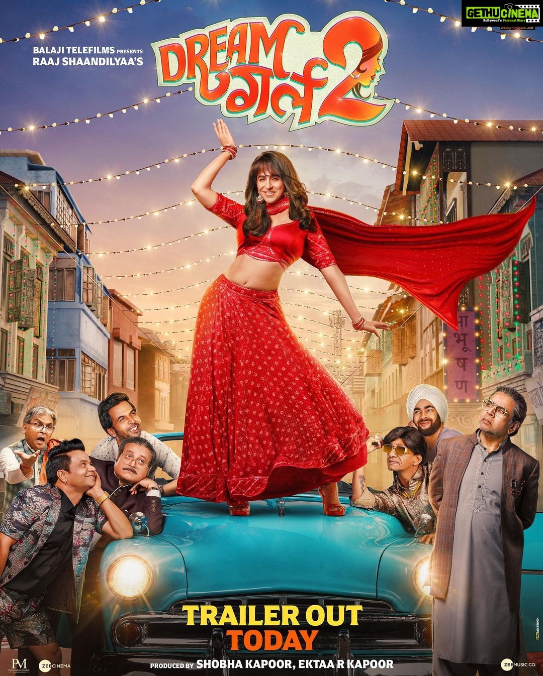 Ananya Panday Instagram - Traffic jam hone wala hai, kyunki @pooja___dreamgirl aane wali hai! 💋😎 #DreamGirl2Trailer Out Today! #25AugustHogaMast #DreamGirl2 in Cinemas on 25th August. @ayushmannk @ektarkapoor @writerraj @shobha9168 @balajimotionpictures @gaurisathe @annukapoor @pareshrawalofficial @vijayraazofficial @nowitsabhi @rajpalofficial #GovardhanAsrani @actormanojjoshi @seemabhargavapahwa @oyemanjot @anirudh_k_sharma @krishanurathore @nareshkathooria @zeemusiccompany