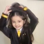 Ananya Panday Instagram - “How badly do you need a holiday?” 🤭👩🏻‍✈️✈️