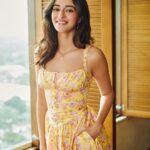 Ananya Panday Instagram - All smiles in Pune because #DreamGirl2 is yours in just 2 days 🤗❤️ book ur tickets now! (Link in bio) Pune, Maharashtra