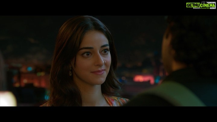 Ananya Panday Instagram - That's the spirit, Karam ❤️ #DreamGirl2 Book Your Tickets Now! 🔗 - Link in Bio #25AugustHogaMast In Cinemas on 25th August. @ayushmannk @ektarkapoor @writerraj @shobha9168 @balajimotionpictures @gaurisathe @annukapoor @pareshrawalofficial @vijayraazofficial @nowitsabhi @rajpalofficial #GovardhanAsrani #ManojJoshi @seemabhargavapahwa @oyemanjot @anirudh_k_sharma @krishanurathore @nareshkathooria @zeemusiccompany @pooja___dreamgirl