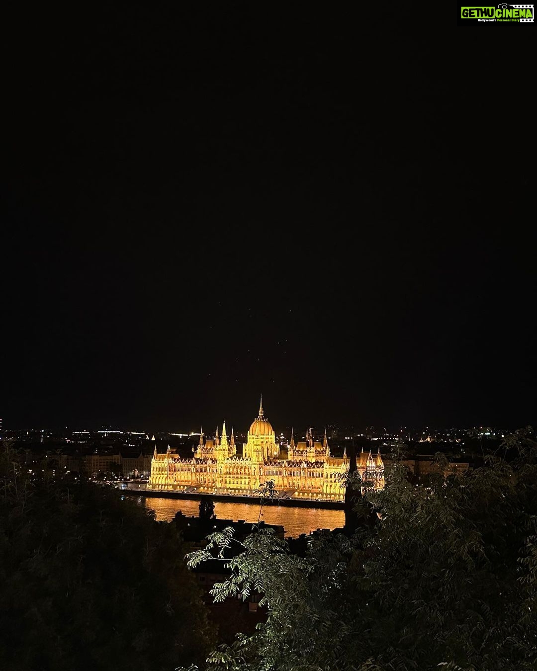 Ananya Panday Instagram - The pest in Buda 🪰 Budapest, Hungary