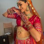 Ananya Panday Instagram - Over the moon w all the love #DreamGirl2 and Pari have gotten ❤️ #Grateful ❤️ go watch the film in cinemas nowwwww (link in bio) 🥰 Mathura, Uttar Pradesh