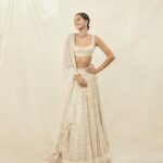 Ananya Panday Instagram - Feeeling 👼🏻 🙏🏼 dreeaaaamy #DreamGirl2 25th August 🤍