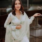 Anikha Instagram - Fav fit from #kok promos @sbk_shuhaib @arsignatureofficial Hyderabad