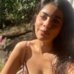 Anisha Victor Instagram - Seasons greetings to you all ⭐️ A tropical Christmas Lunch 🥗 in sunny Goa made by the sweetest Goan lady and relished by this mini college reunion #impromptulunch #goanchristmas #seasonsgreetings #aboutyesterday 🎄 Goa, India