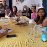Anisha Victor Instagram - Seasons greetings to you all ⭐️ A tropical Christmas Lunch 🥗 in sunny Goa made by the sweetest Goan lady and relished by this mini college reunion #impromptulunch #goanchristmas #seasonsgreetings #aboutyesterday 🎄 Goa, India