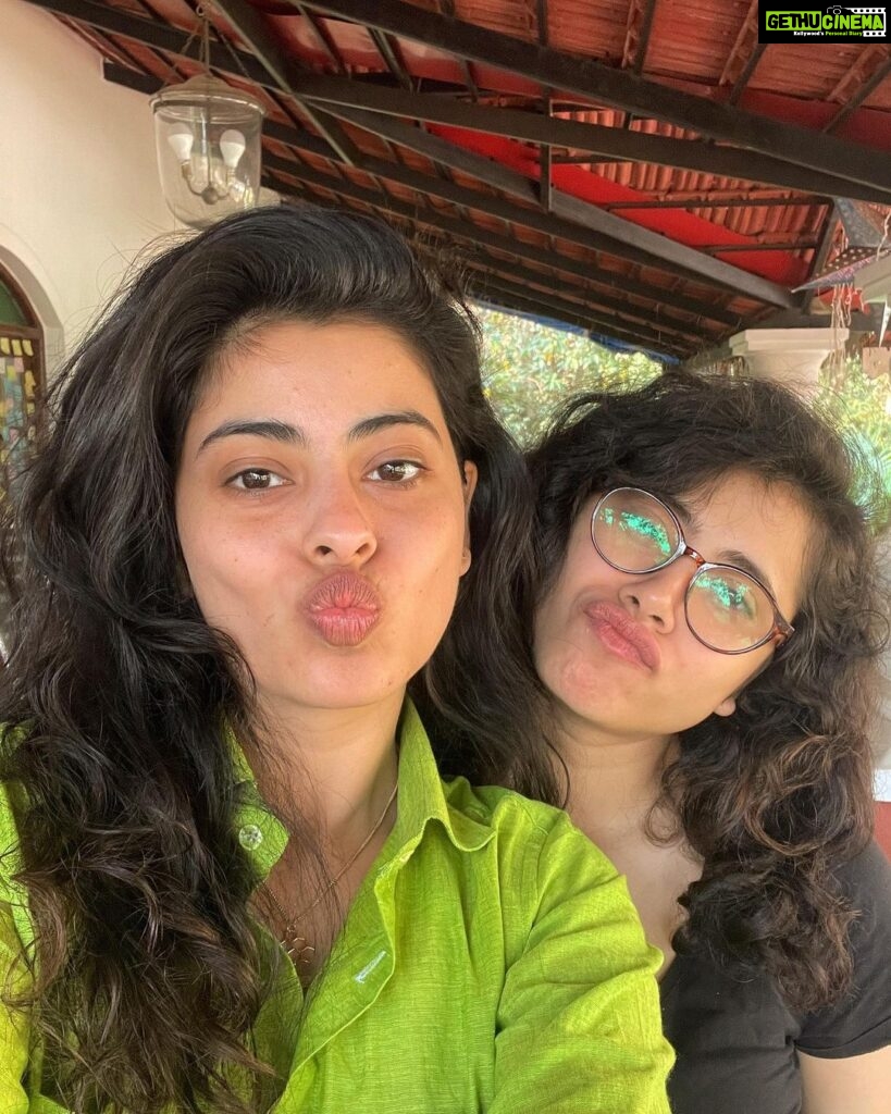 Anisha Victor Instagram - Happy Birthday Chintu 🎂 Love you to the moon and back and to the moon again. 💕⭐️ To the sweetest, silliest, hungriest baby monkey 🥂 stay you 🐒 You deserve all the happiness and more. Always proud of you Chotu baby 💕💕💕 @dancing_vector