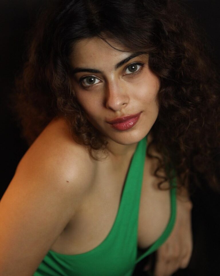 Anisha Victor Instagram - Don’t stop Be-leafing 🍃 . . 📸 @catswhisker HMU and styled by Moi 💚 #green #zaraindia #fashioninfluencer #styling
