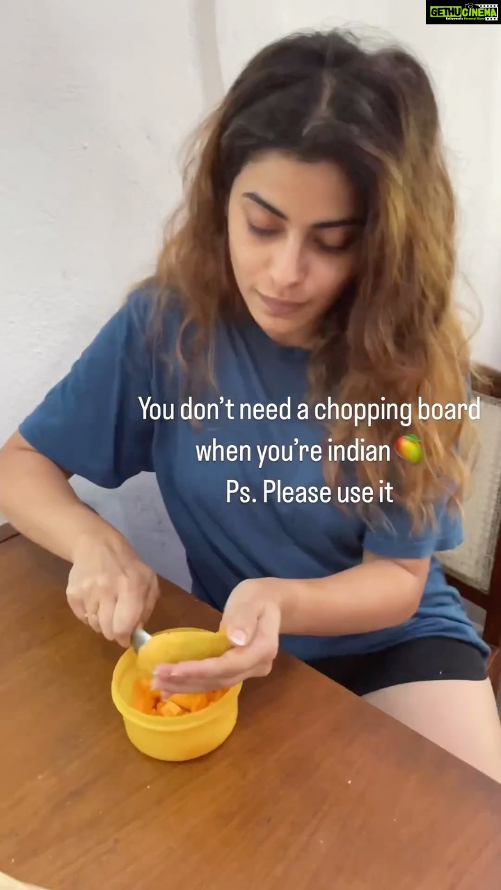 Anisha Victor Instagram - Just Indian things 🥭 #mangoseason #whatsachoppingboard #justindianthings