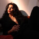 Anisha Victor Instagram – 🐦‍⬛🖤
📷 @catswhisker 
#portraits #homestudio #zaraindia #stylebyand 
#igobacktoblack