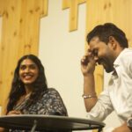 Anjali Patil Instagram - This was indeed a special evening with friends, film enthusiasts and strangers who have been following my life trajectory. And this happened because of @arpit_and_me a friend for a decade now! It’s an honour to know you and to share this artistic journey with you. @kalariwarriorsstudio has started amazing initiative called, “Studio Stories” opening up it’s studio space to create a beautiful community via artists and their work. Thank you so much for the unconditional love and warmth you bring to this world. @nandrajogpooja @iamsachinkumar @kalariwarriors And Ravi! 📸 @_surreal__
