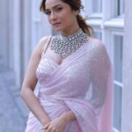 Ankita Lokhande Instagram - Keep your face always towards the sunshine and shadows will fall behind you ✨☀️. Stylist: @castelino_priyanka Makeup, Hair & Saree draping @bridalsbybutterfly Photographer @vividmemoir.dk wearing: @rachitkhannaofficial Jwellery @rezachirag