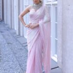 Ankita Lokhande Instagram - Keep your face always towards the sunshine and shadows will fall behind you ✨☀️. Stylist: @castelino_priyanka Makeup, Hair & Saree draping @bridalsbybutterfly Photographer @vividmemoir.dk wearing: @rachitkhannaofficial Jwellery @rezachirag