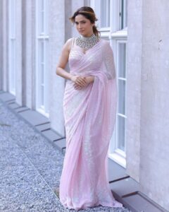 Ankita Lokhande Instagram - Keep your face always towards the sunshine and shadows will fall behind you ✨☀️. Stylist: @castelino_priyanka Makeup, Hair & Saree draping @bridalsbybutterfly Photographer @vividmemoir.dk wearing: @rachitkhannaofficial Jwellery @rezachirag