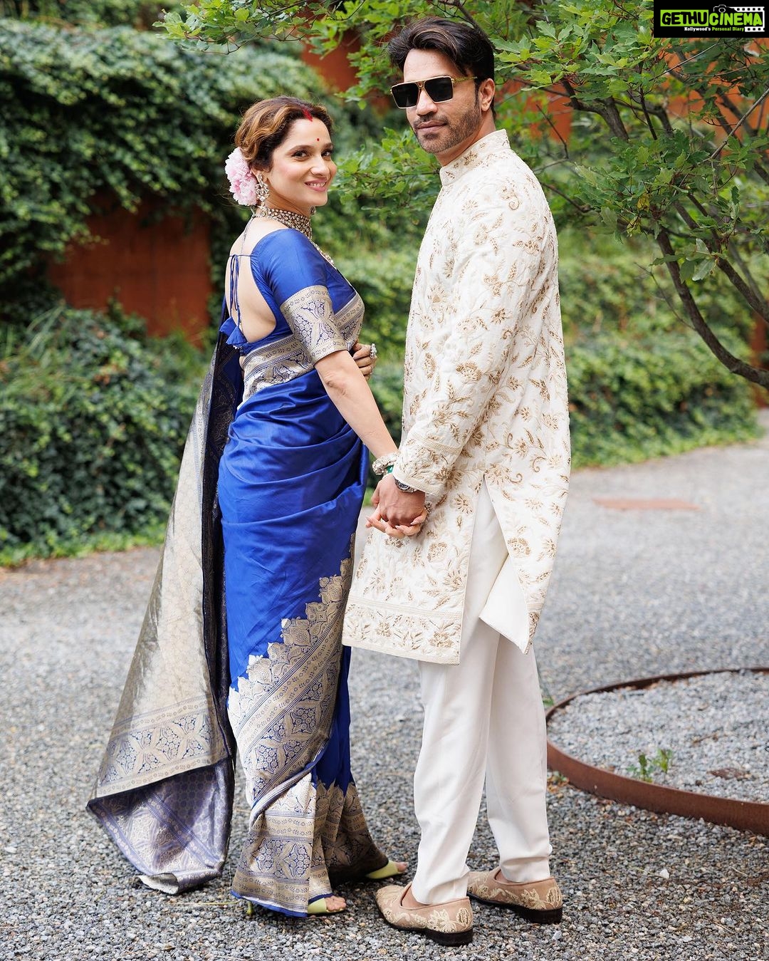 Ankita Lokhande Instagram - Elegance is the only beauty that never fades. Stylist: @castelino_priyanka Makeup, hair & Saree draping @tadsha.makeupandhair Photographer @vividmemoir.dk Ankita wearing: @sohobegum Bangles @sonisapphire