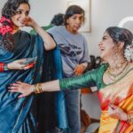 Ann Augustine Instagram - Ladybug 🐞 Wearing @chelaclothing Thank you! @neenupalackal #ladybug #grace #love #engagement #saree #kanjeevaram #kuppivala #oldsoul #jewelleryaddict #art #sisterhood #coffeeaddict #artlover